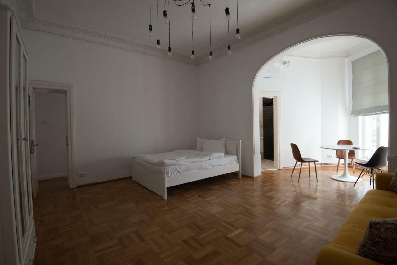 George Enescu Suites Букурещ Екстериор снимка